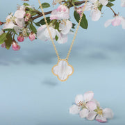 9ct Yellow Gold White Mother of Pearl Bloom Large Four Leaf Clover Ball Edge Chain Necklet