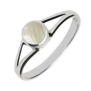 Sterling Silver Mother of Pearl Round Split Shoulder Ring. R029.