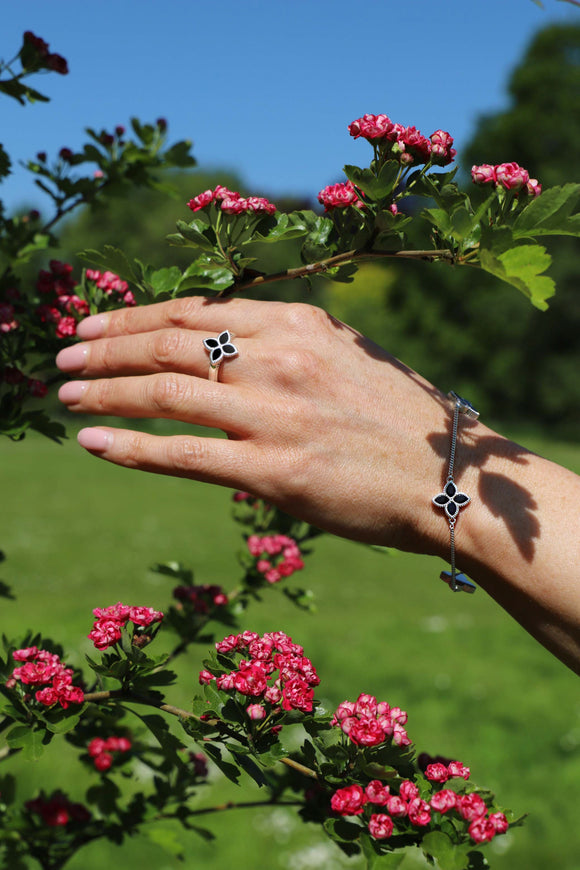 Sterling Silver Whitby Jet Bloom Flower Ball Edge Bracelet B1272